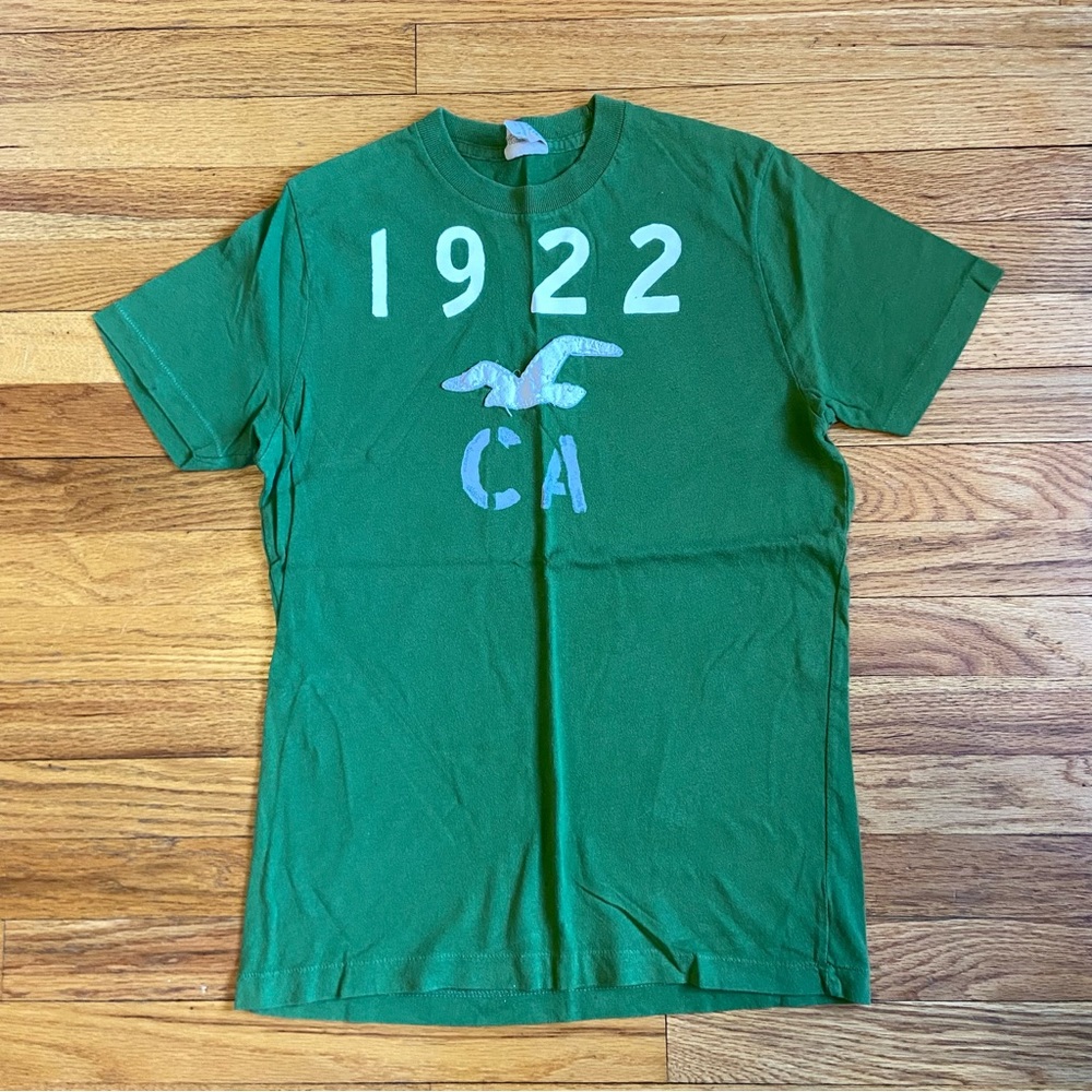 Hollister T-shirt